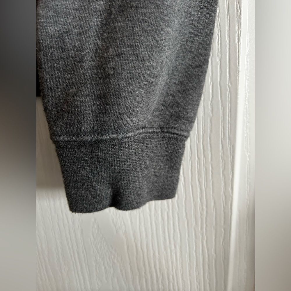Nike Swoosh Women's Sweatshirt Sportswear Essential Logo Fleece Gray Size Small - Picture 8 of 12